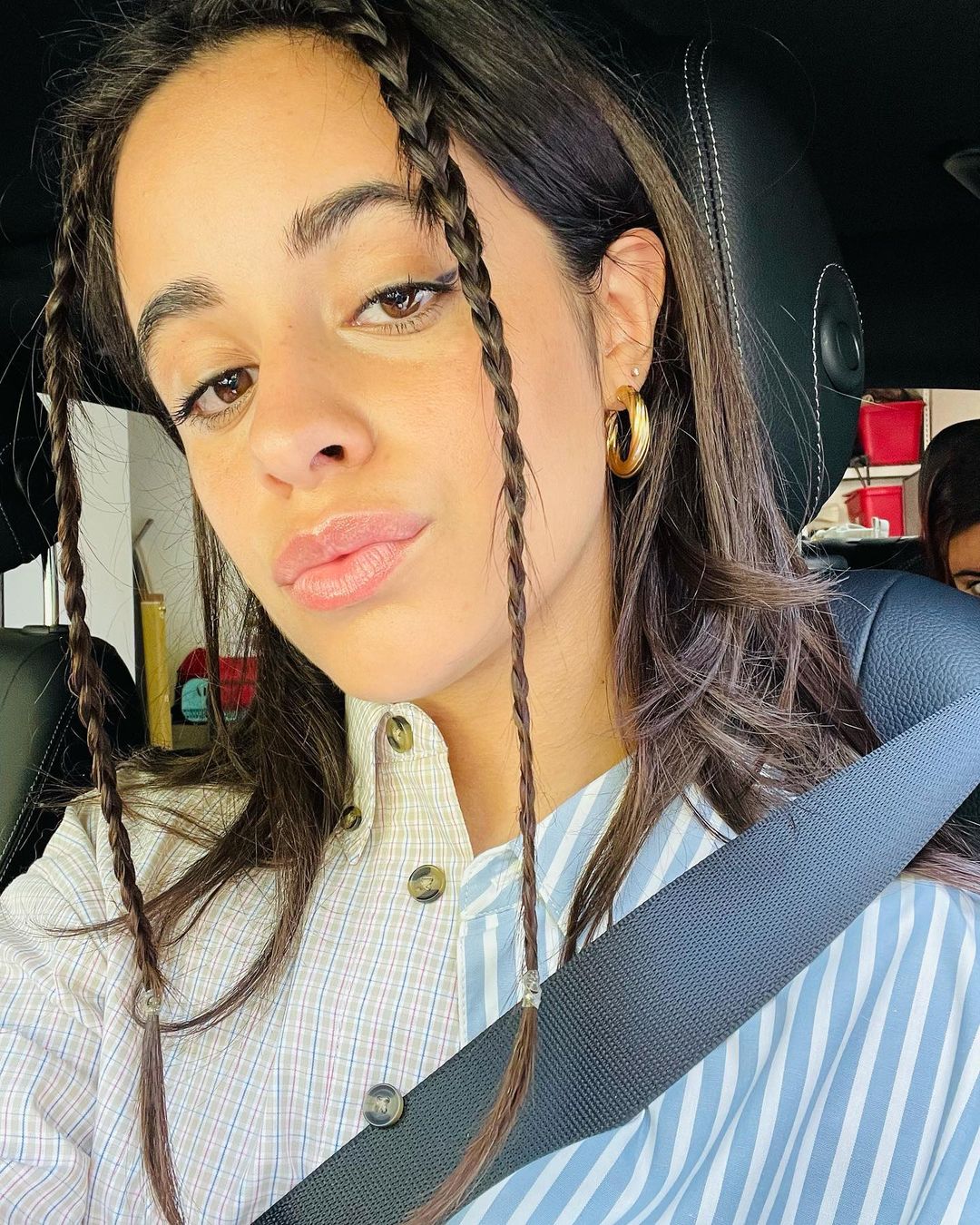 Camila Cabello: "Todo lo que hago refleja mi orgullo de ser una mujer latina" - Vimarsana News
