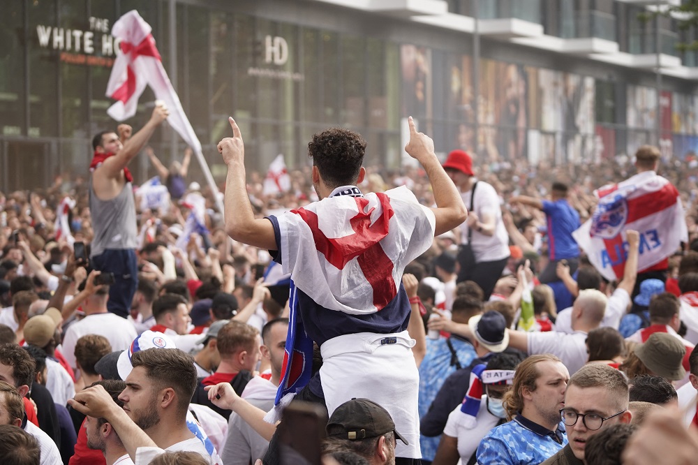 Desórdenes en Wembley por final de la Eurocopa entre Italia e Inglaterra - Vimarsana News